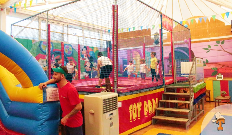 Parco giochi per bambini a Palermo, gonfiabili e giostre